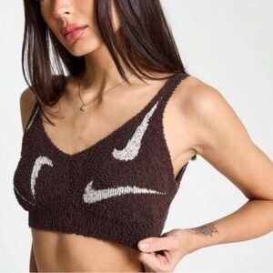 Nike Sportswear Women's Phoenix Cozy Bouclé Knit Bra